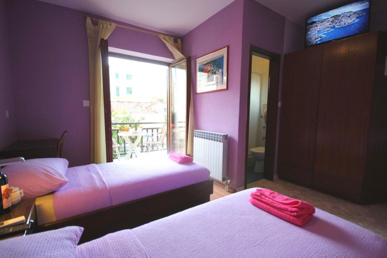 Guest House Vila Micika Дубровник Екстериор снимка