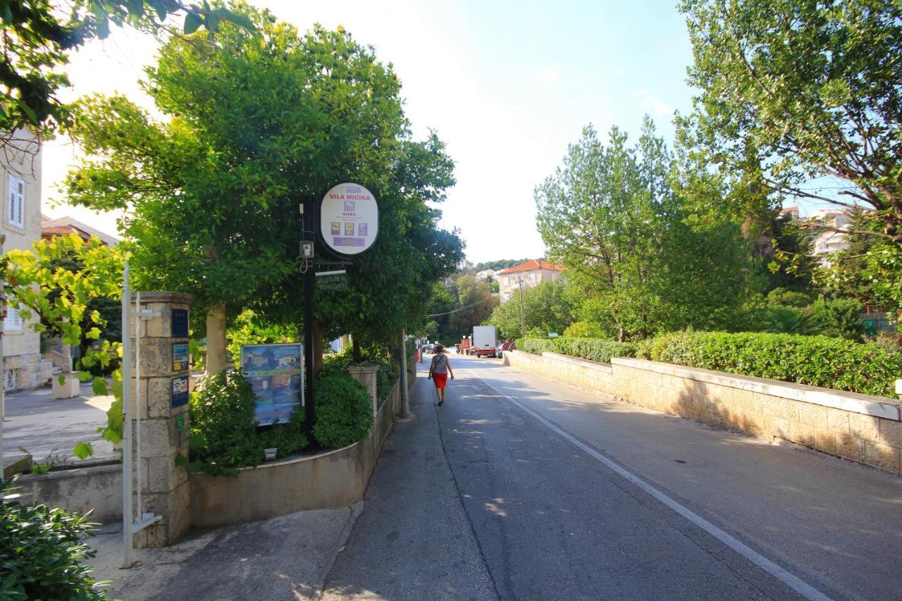 Guest House Vila Micika Дубровник Екстериор снимка