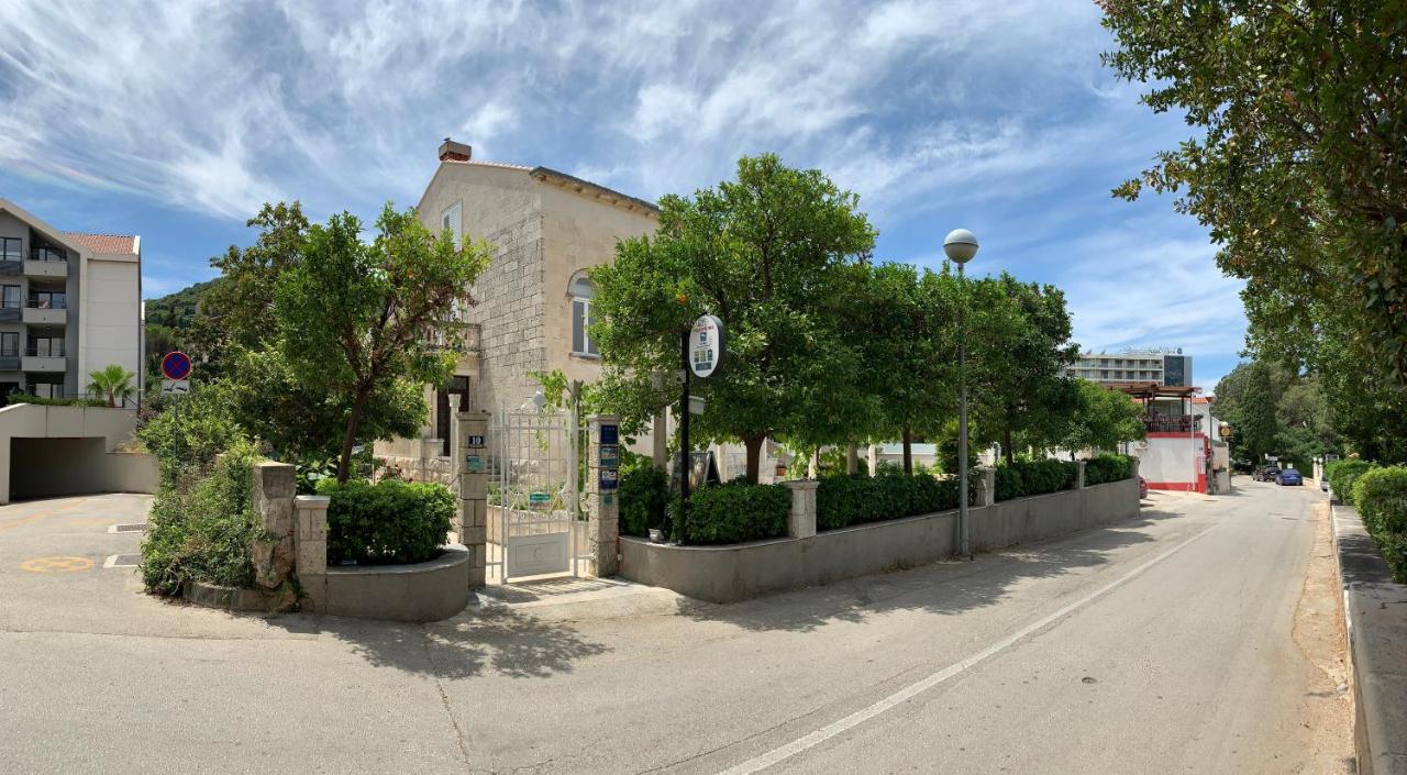 Guest House Vila Micika Дубровник Екстериор снимка