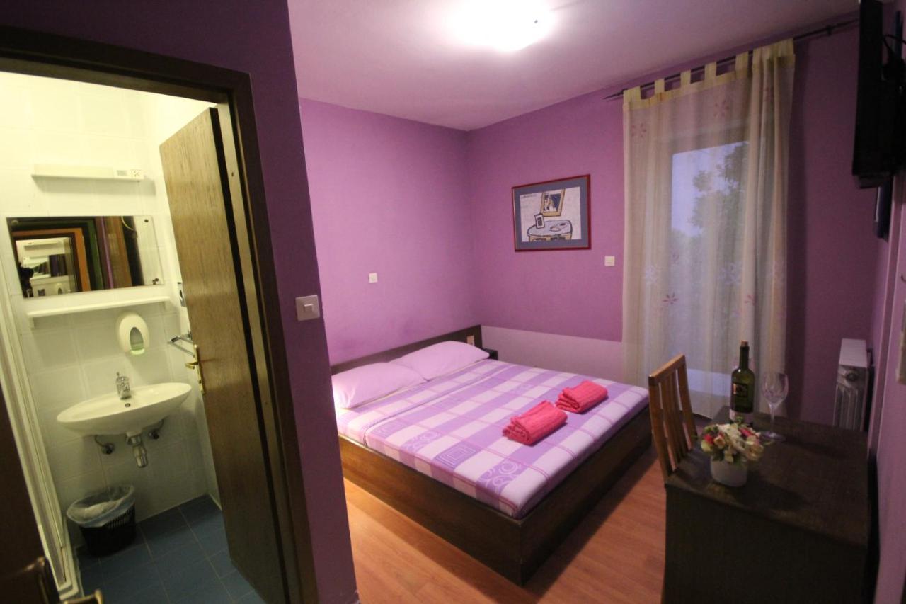 Guest House Vila Micika Дубровник Екстериор снимка